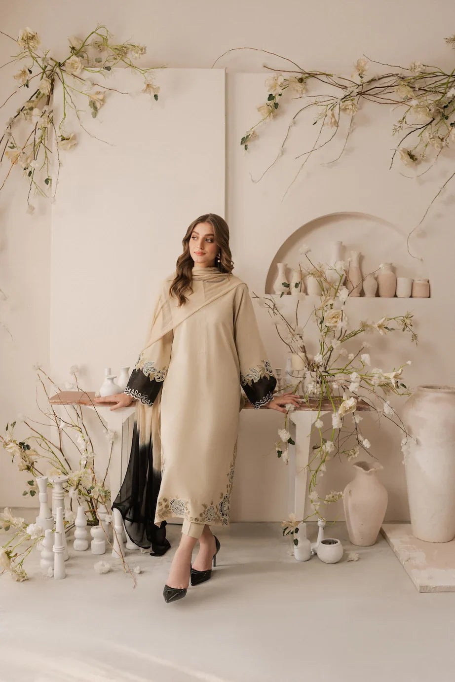 Serena (Stitched 3 Pcs)