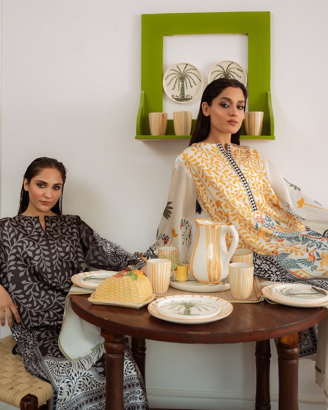 Lotus (Stitched 2 Pcs)