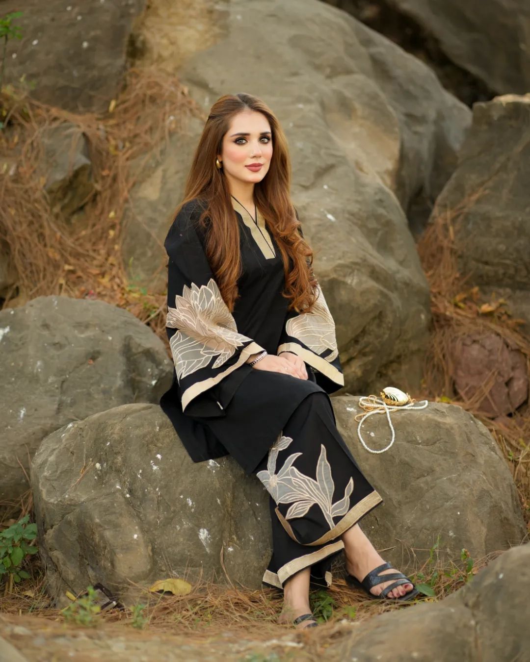 Almond (Stitched 2 Pcs)