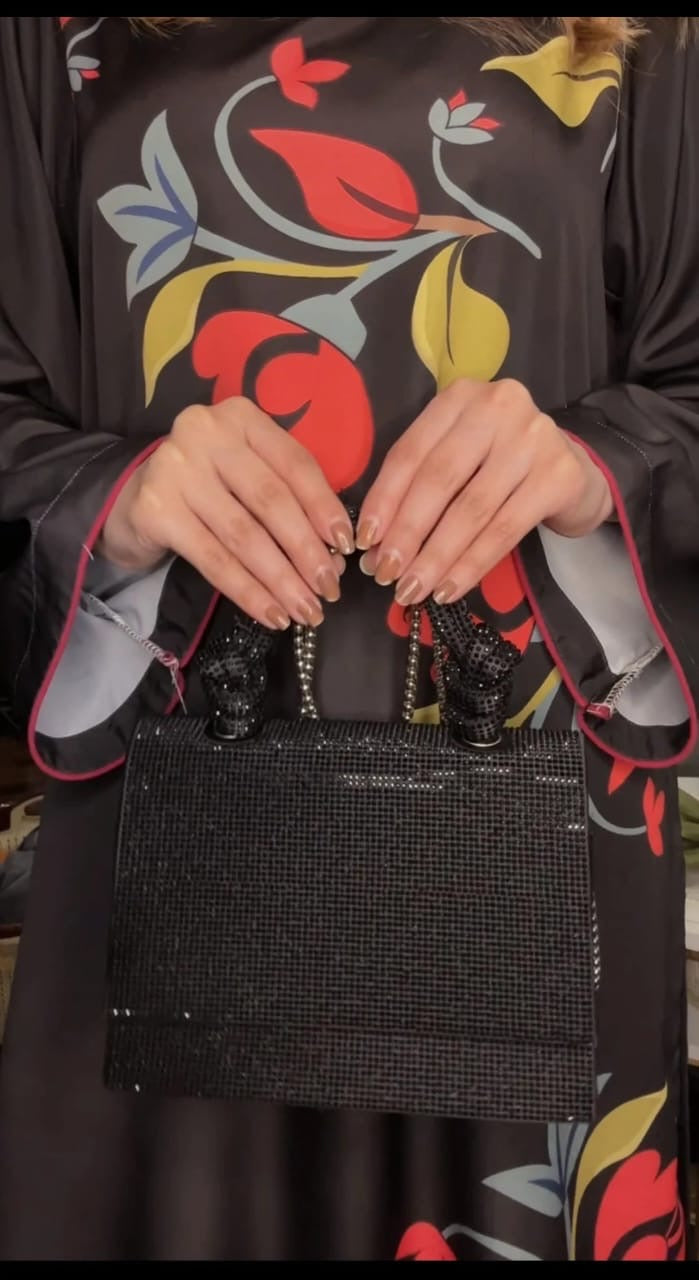 Rose Black (Stitched 2 Pcs)