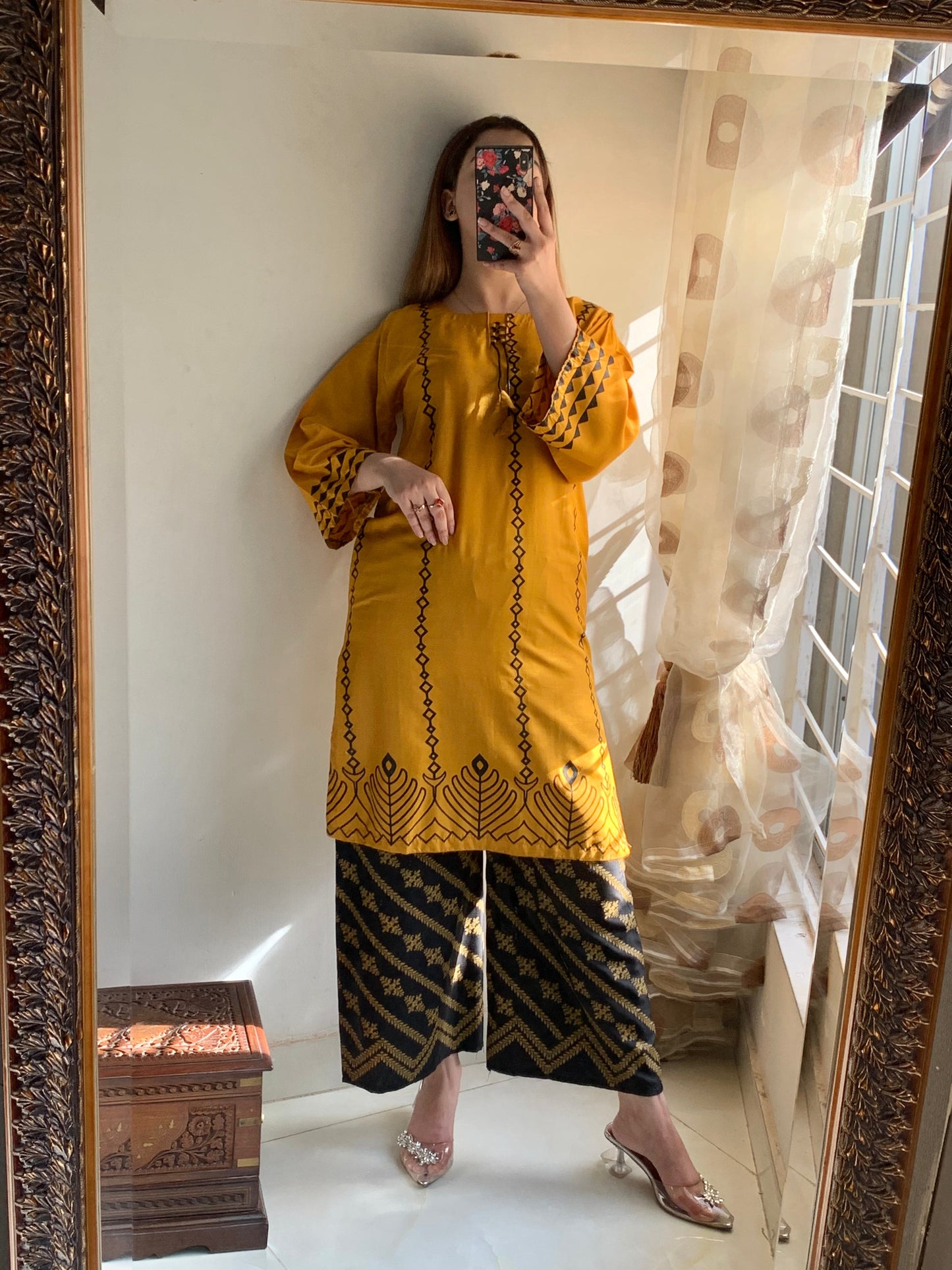 Saya (Stitched 2 Pcs)