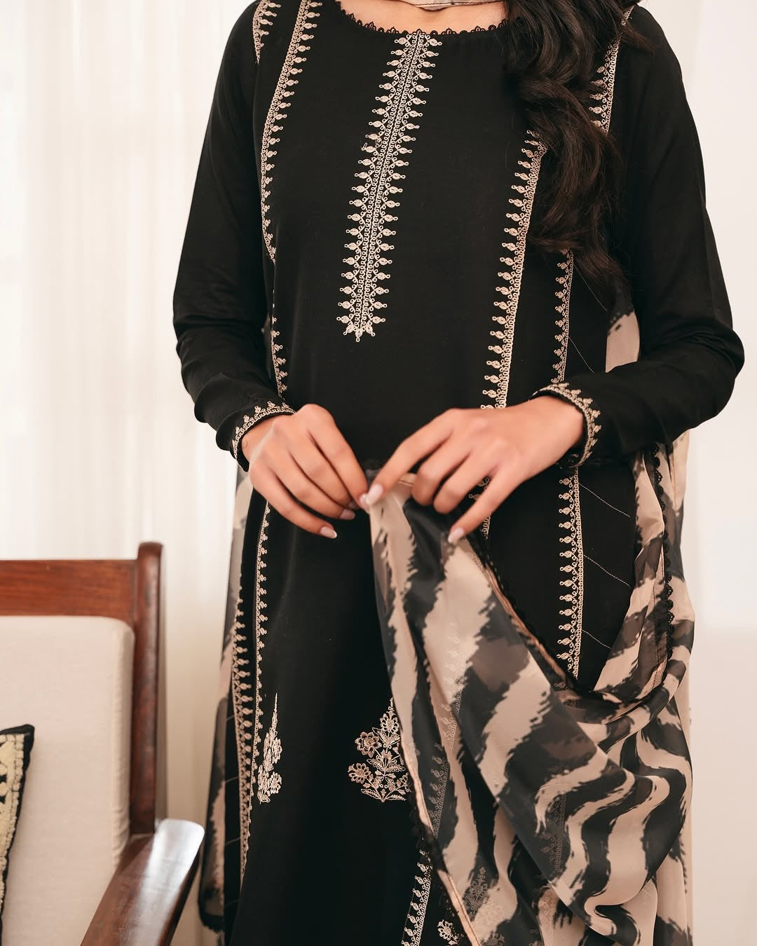 Wardah (Stitched 3 Pcs)