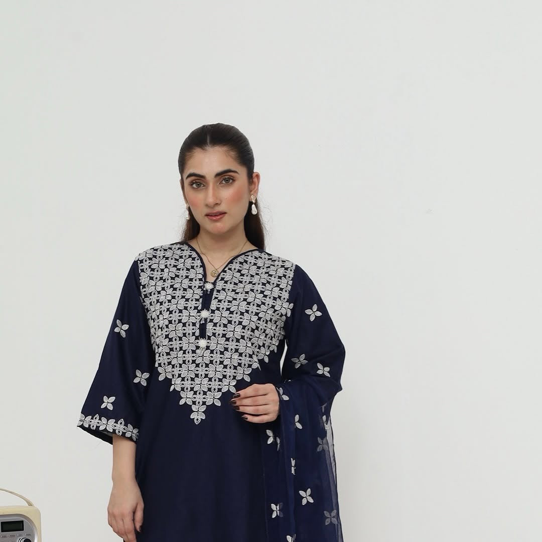 Midnight (Stitched 3 Pcs)