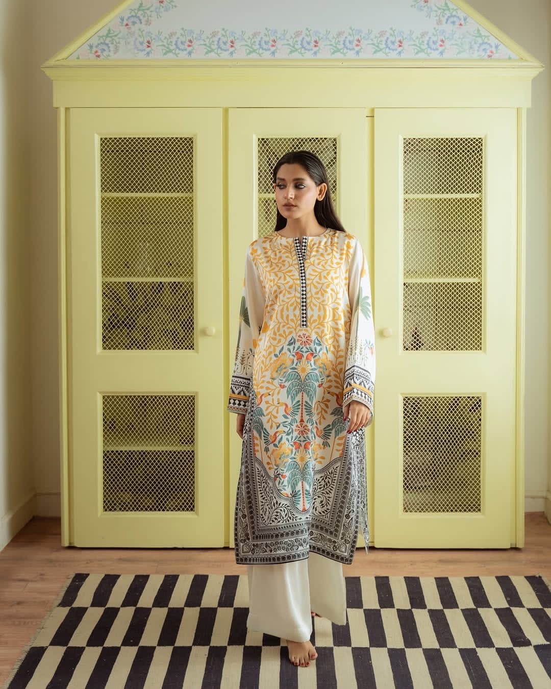 Lotus (Stitched 2 Pcs)