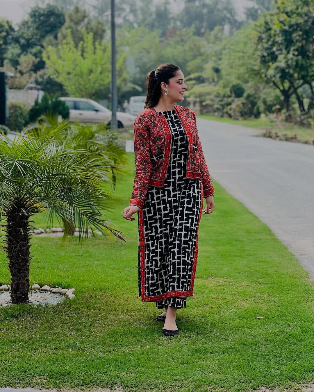 Niloofar (Stitched 3 Pcs)