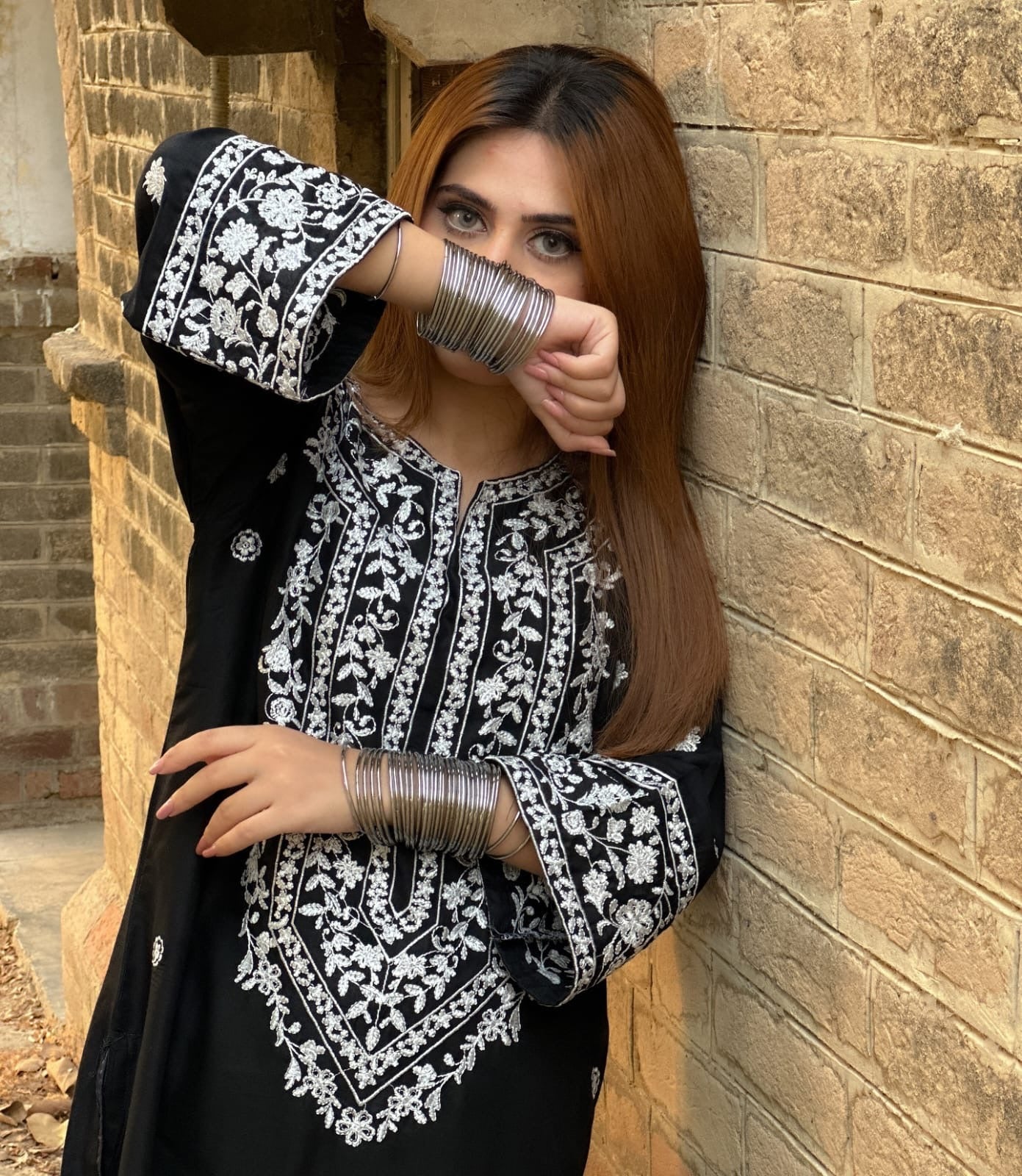 Noir Black (Stitched 2 Pcs)