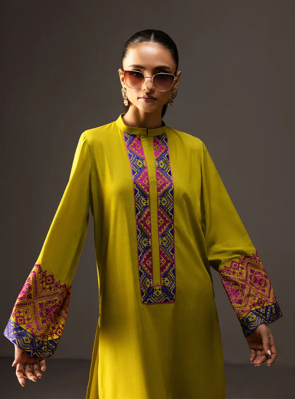 Nargis (Stitched 2 Pcs)