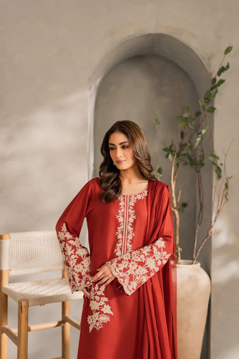 Poise (Stitched 3 Pcs)