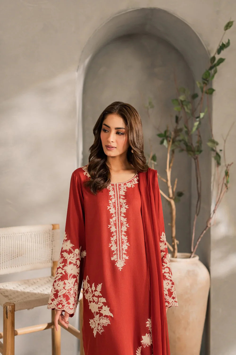 Poise (Stitched 3 Pcs)