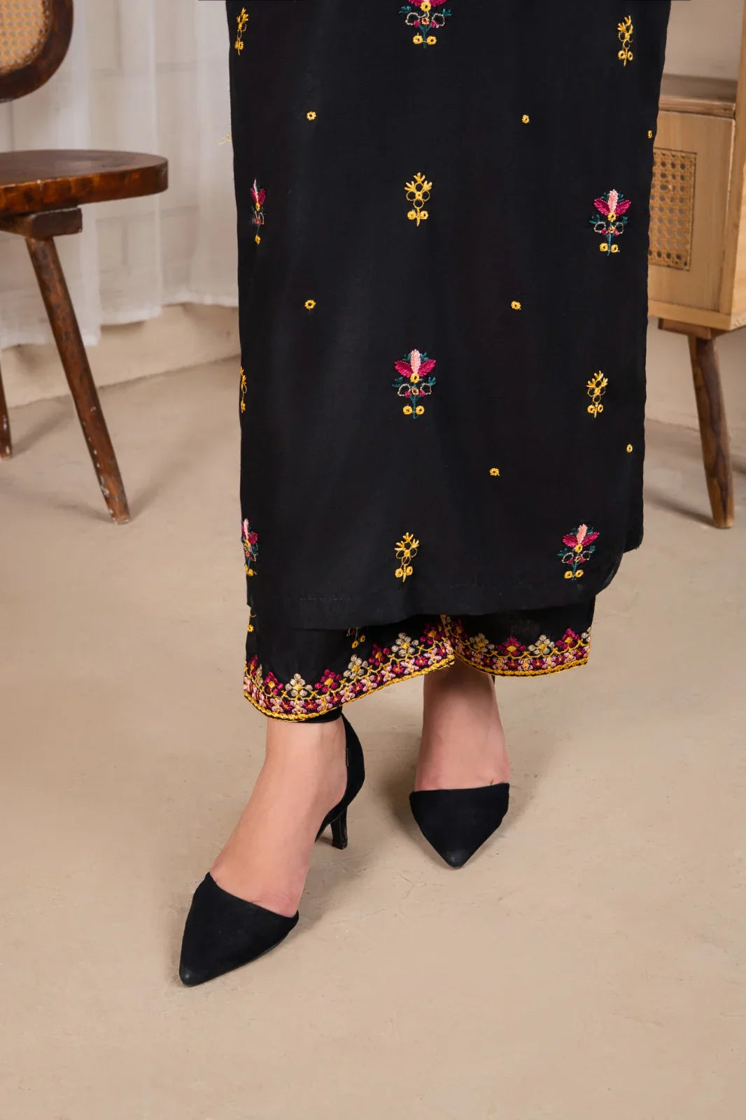 Luna (Stitched 2 Pcs)