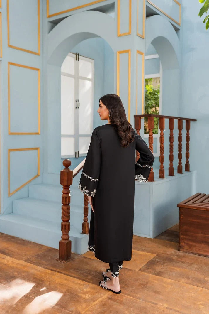 BaTik Long Length (Stitched 3 Pcs)