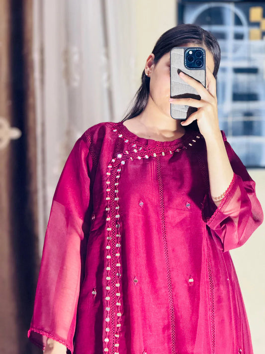 Mahnoor Maroon (Stitched 3 Pcs)